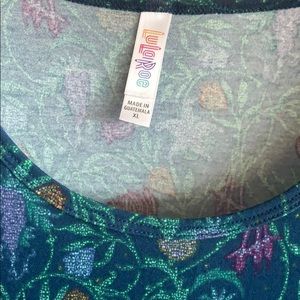 LulaRoe Perfect tee XL